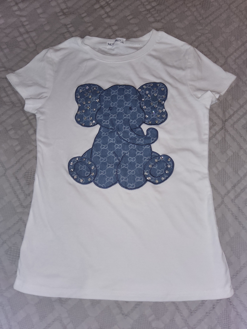 MOMOKO White Girls' Tee with Blue Elephant Applique 12/14
